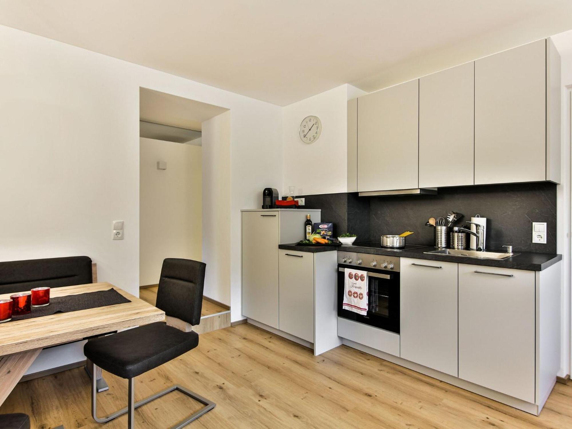 Elegant Apartment In Inzing With Terrace 外观 照片